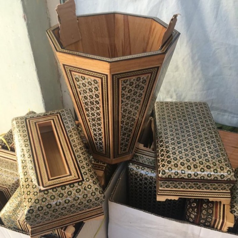 جادستمال جاکاردی و سطل خاتمم