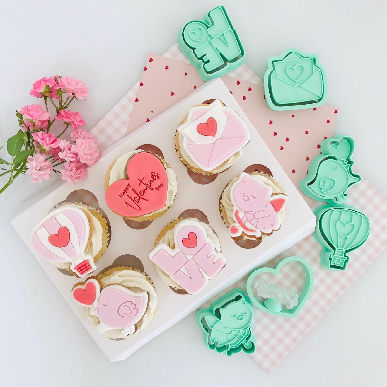 مهرو‌کاتر love5