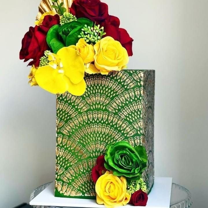 استنسیل کیک کد 19