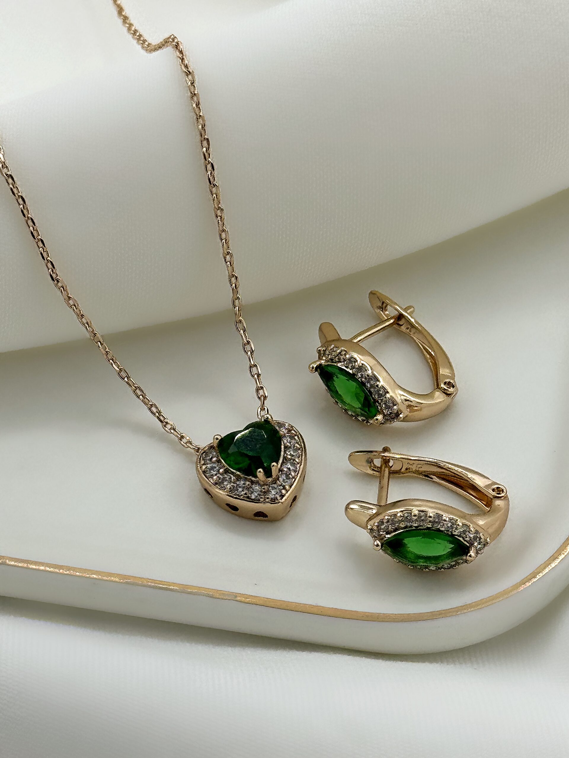 گوشواره ژوپینگ