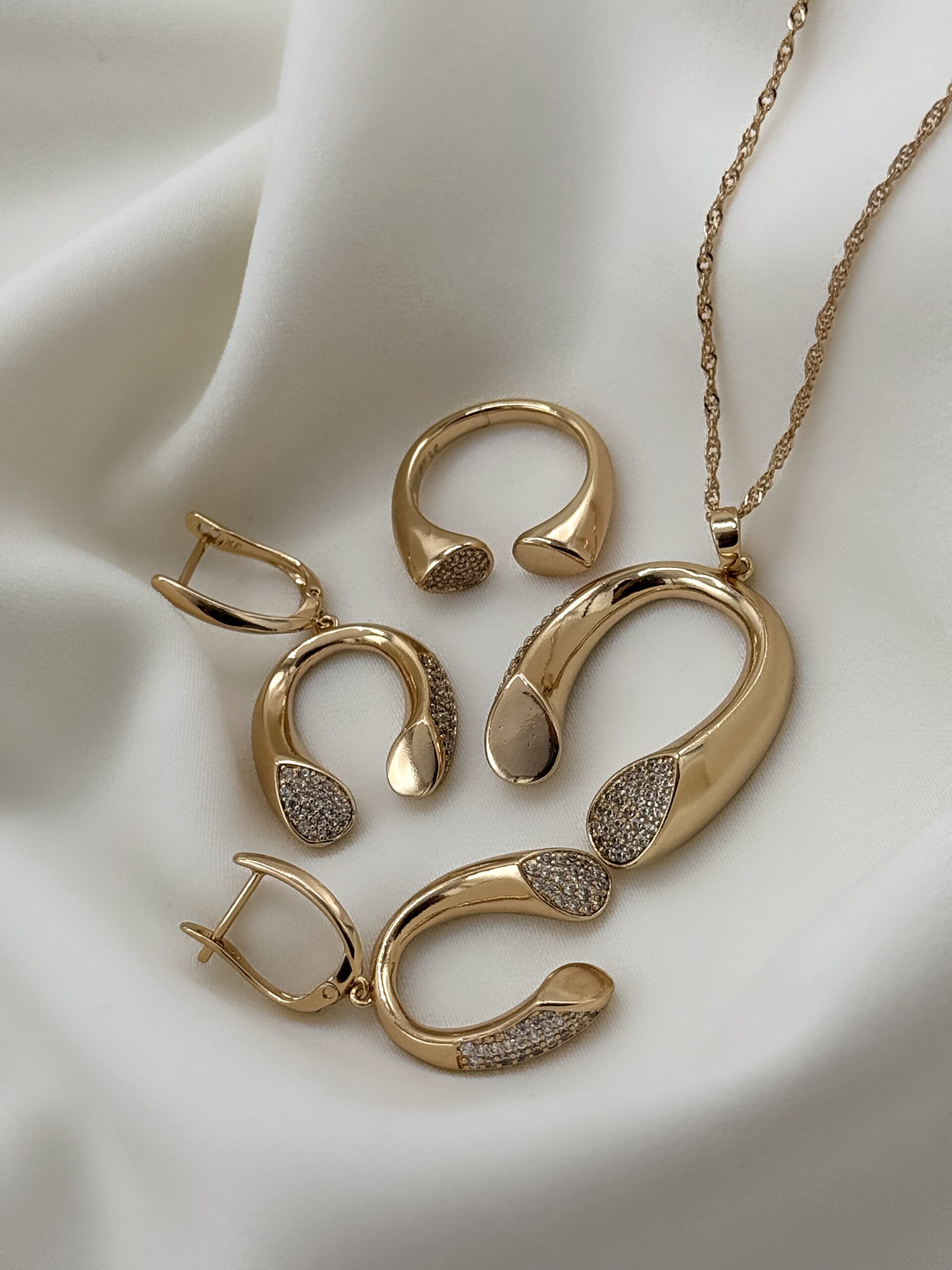 سرویس نعلی ژوپینگ